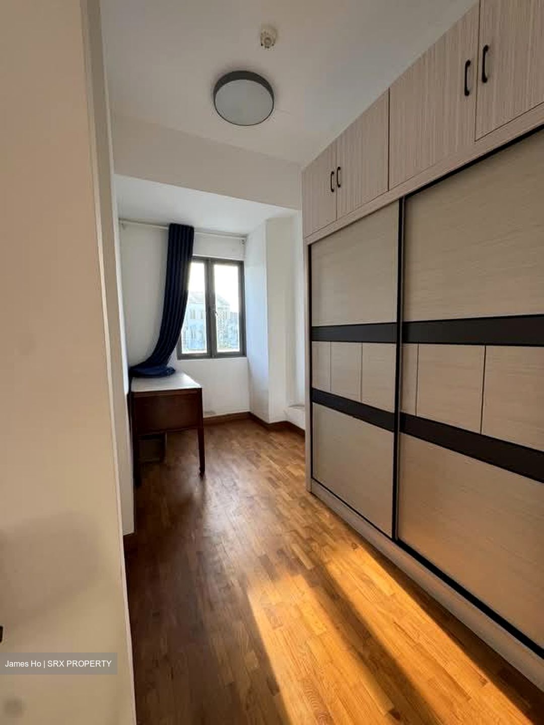 Dmanor (D16), Terrace #554271091